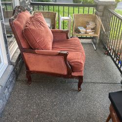 Sitting Chair