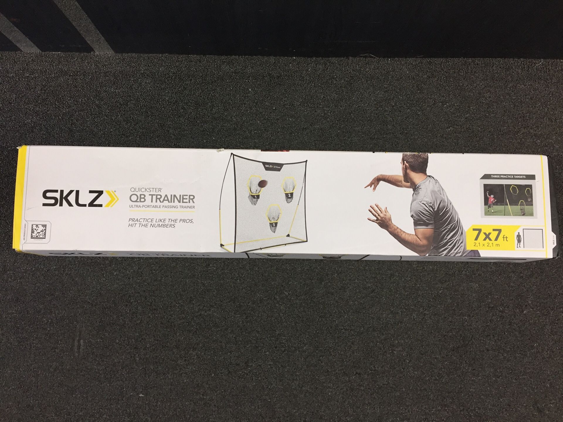 SKLZ quickstep QB trainer ultra portable passing trainer