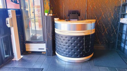 Restaurant Reception & Reservation Counter