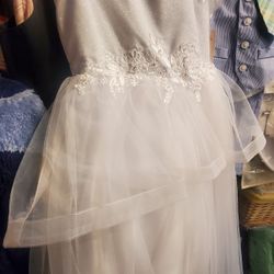 NEW GIRL White Dress size 10