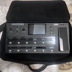 Headrush Pedalboard And Speaker 