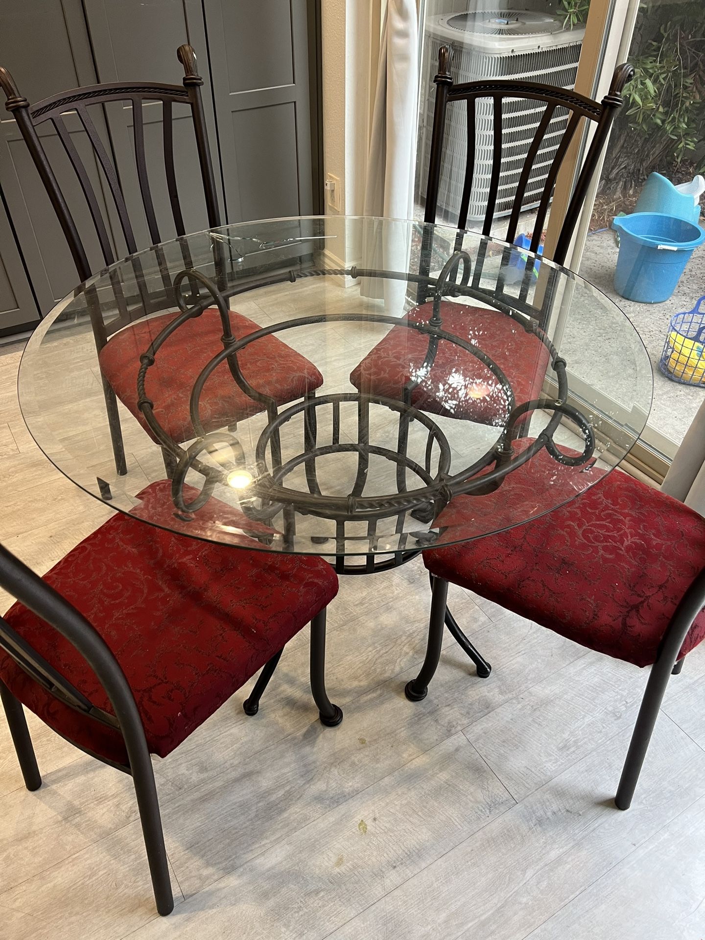Dining Table Set