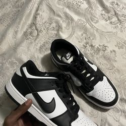 Nike Dunks