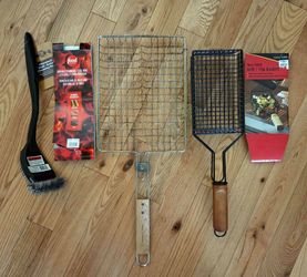 Grill Baskets + New Brush + Griddle Plate – Food Network / Mr. Bar-B-Q