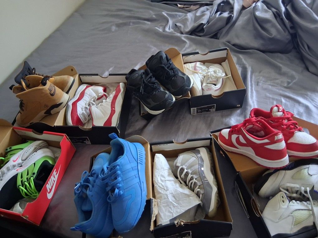 Kids Sneakers 