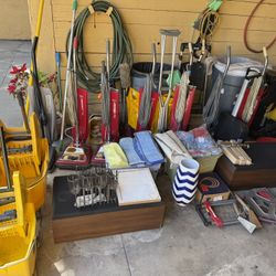 Todo Lo Que Se Mira Ahi Se Venden 