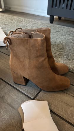 Woman’s brown boots