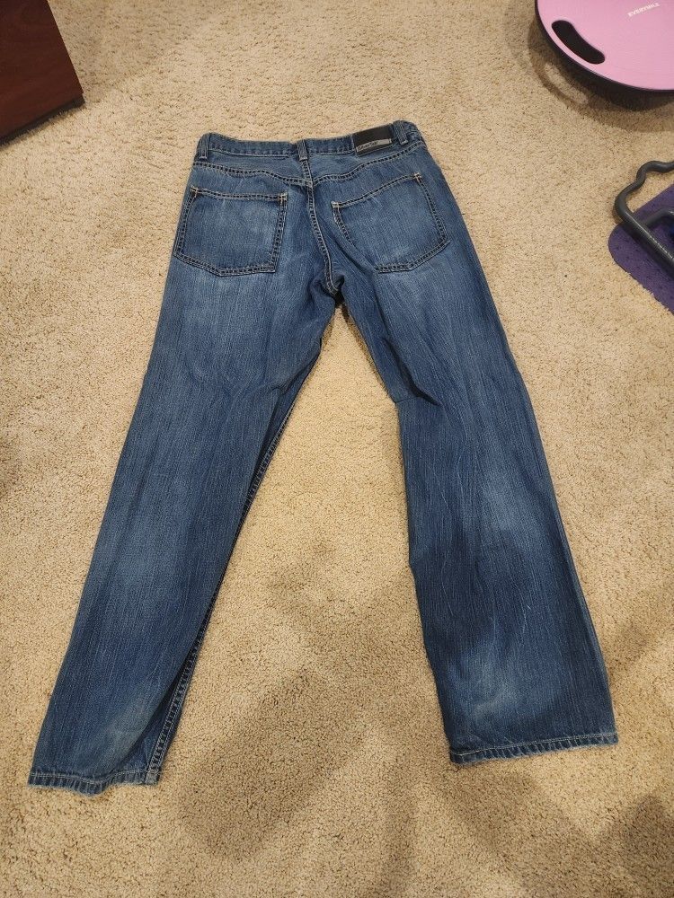 Antique Silver Tab Levis 33x32