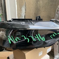 Front Right Headlight BMW 328i 2013
