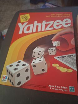 1996 YAHTZEE BOARD GAME