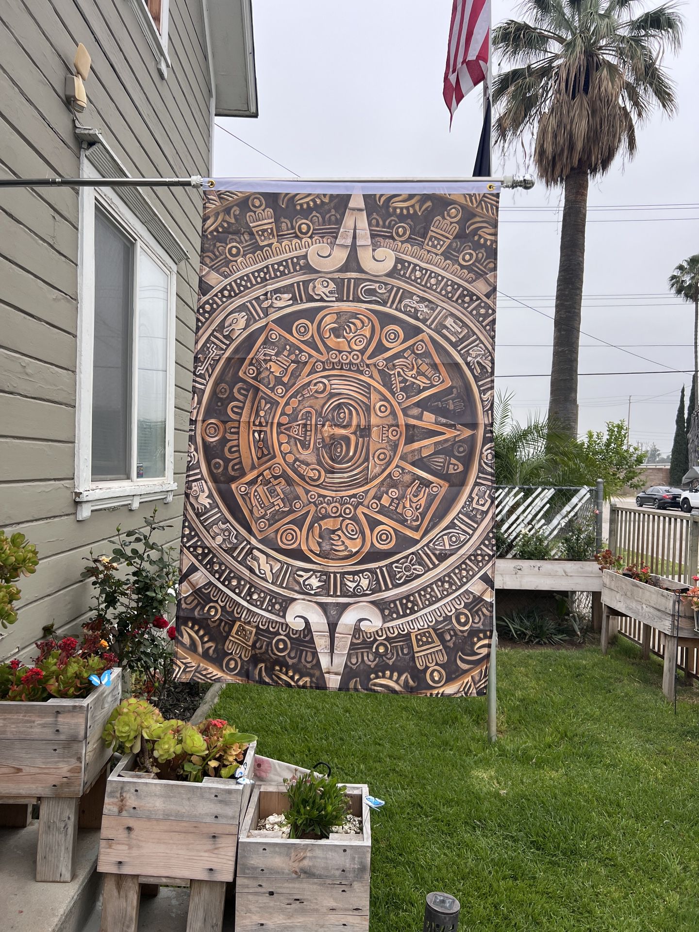 Aztec Calendar Flag Size 3ftx5ft 