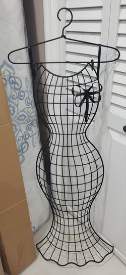 Metal Dress Form Mannequin