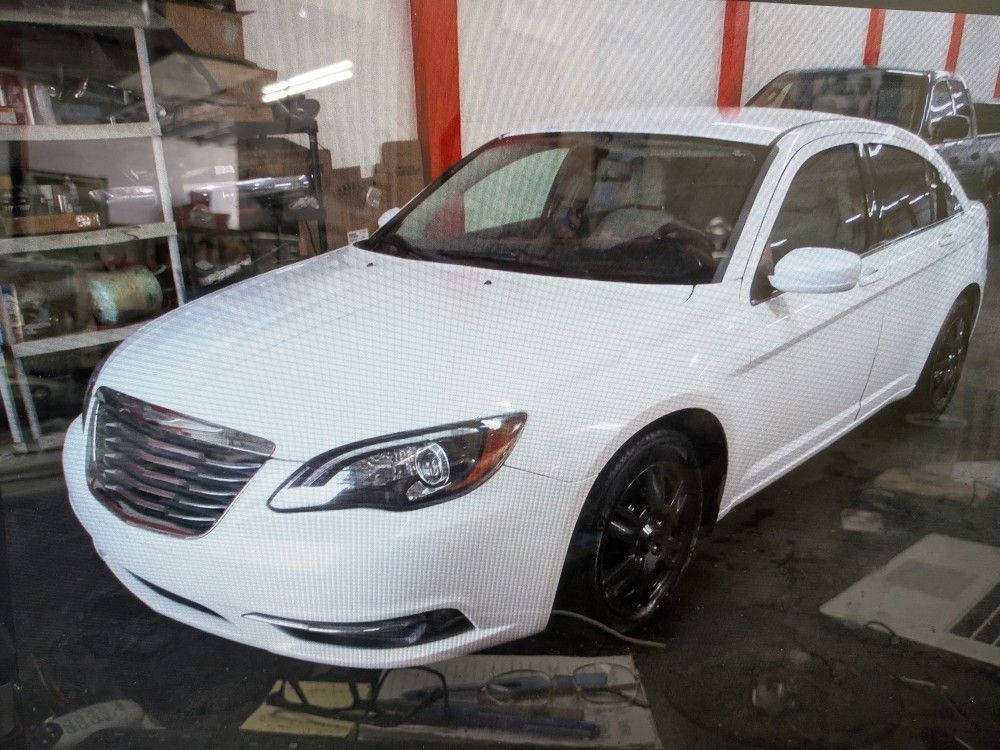 2012 Chrysler 200