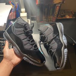 Jordan 11 Gamma Blue