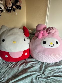 Hello Kitty Squishmallow