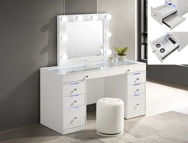 Vanity Set . New Especial Price