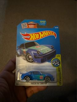 Hot wheels Porsche 934