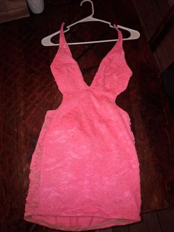 Mark wong "Coral Lace Mini Dress with Open Back"