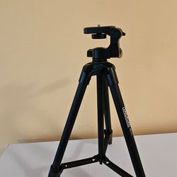 TACKLIFE MLT01 Lightweight Camera & Smartphone Tripod Stand