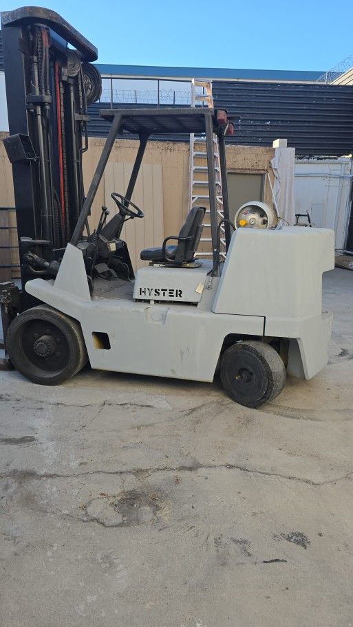 Vendo Forklift