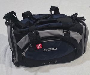 OGIO Medium Size Duffle Bag Blue/ Gray New  NWT