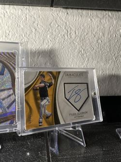 Tyler Glasnow immaculate Collection Auto Card