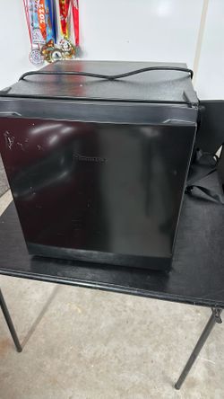 Small Fridge- Hisense