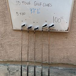 Golf Clubs 