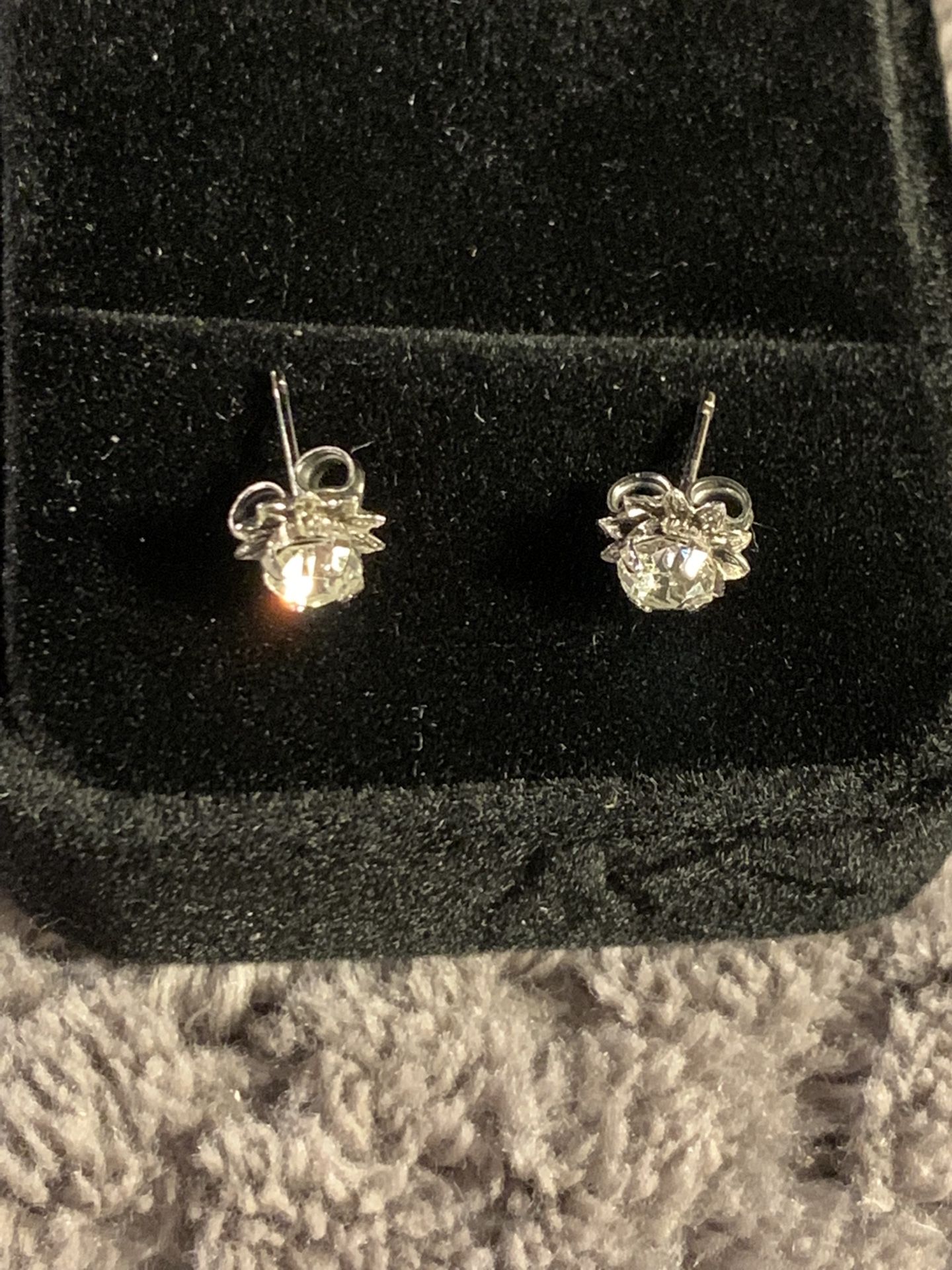 Silver Stud CZ Diamond earrings. Nice for special  Occasions or day use