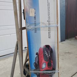 Brand new $100 still in box White Mercedes AMG GT-R with remote 