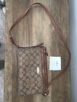 Authentic Coach crossbody