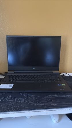 victus gaming laptop 15.6 (look At Description!)