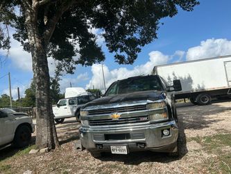 2015 Chevrolet 2500 hd 4x4