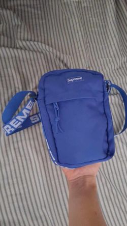 Supreme Blue Shoulder Bag(FIRST COME FIRST SERVE)