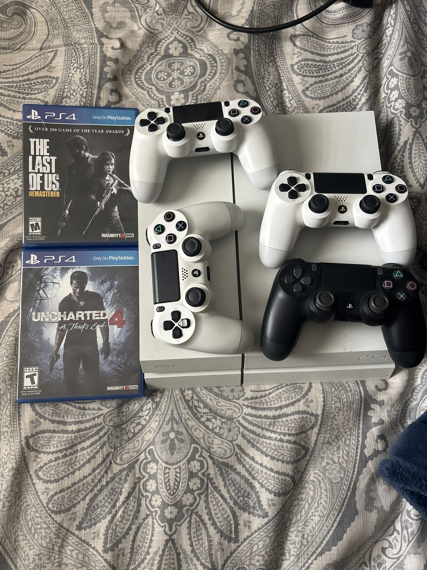 White Playstation 4 With 4 Controllers