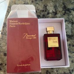 Maison kurkdjian baccarat Rouge 540 Perfume Amazing Authentic Guarantee