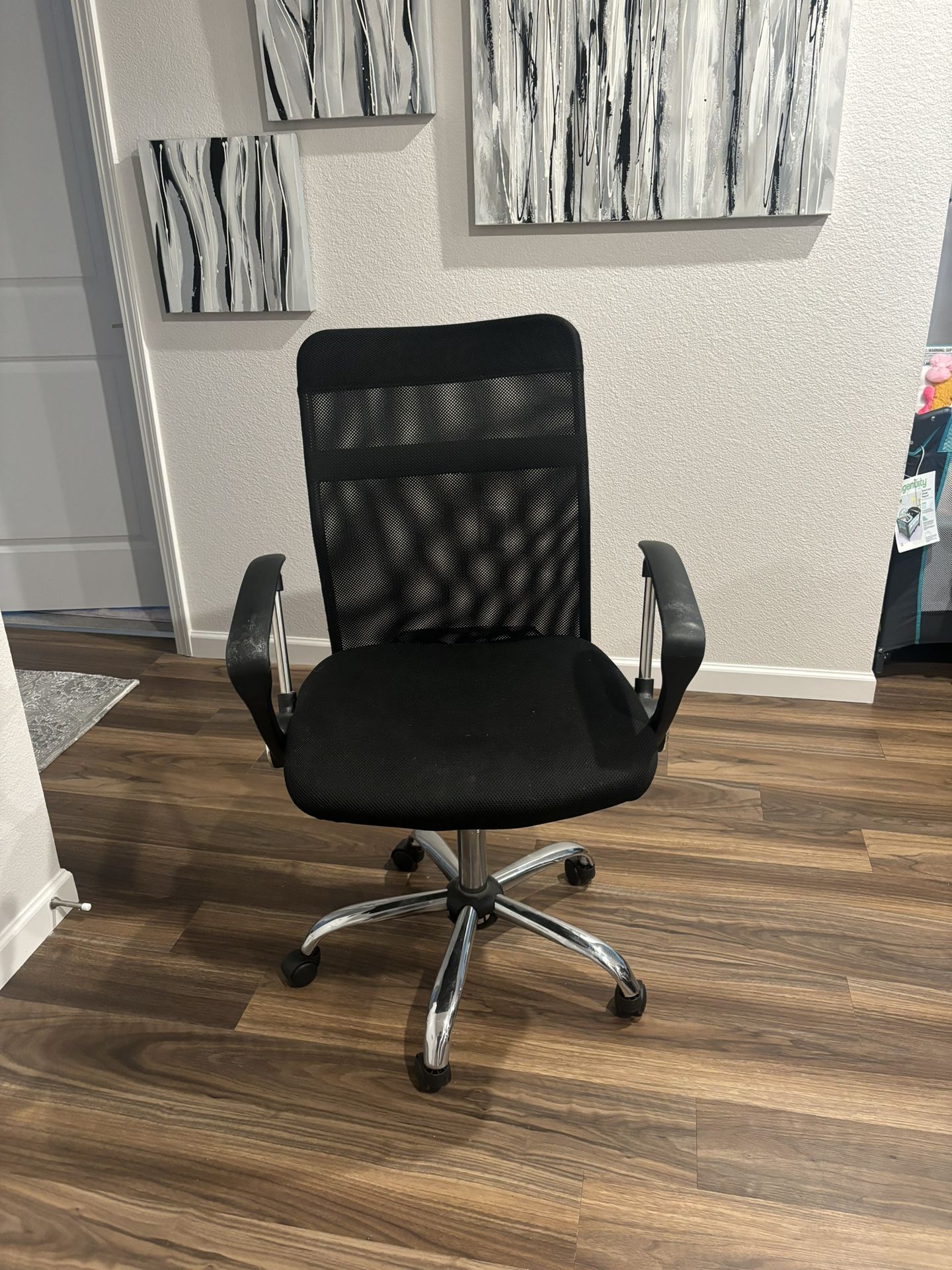 Rolling Chair