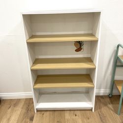 White Bookshelf / Bookcase / Shelves 