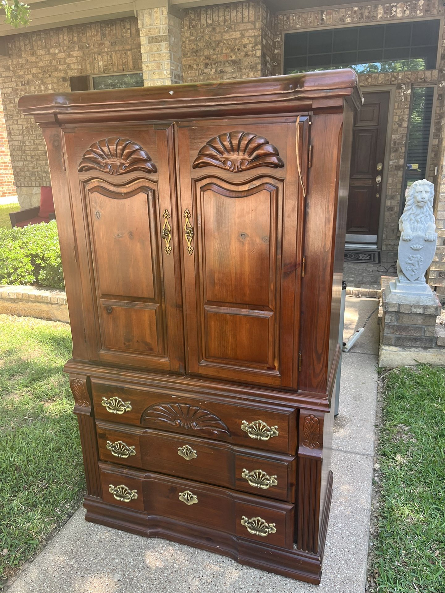 Antique Furniture 