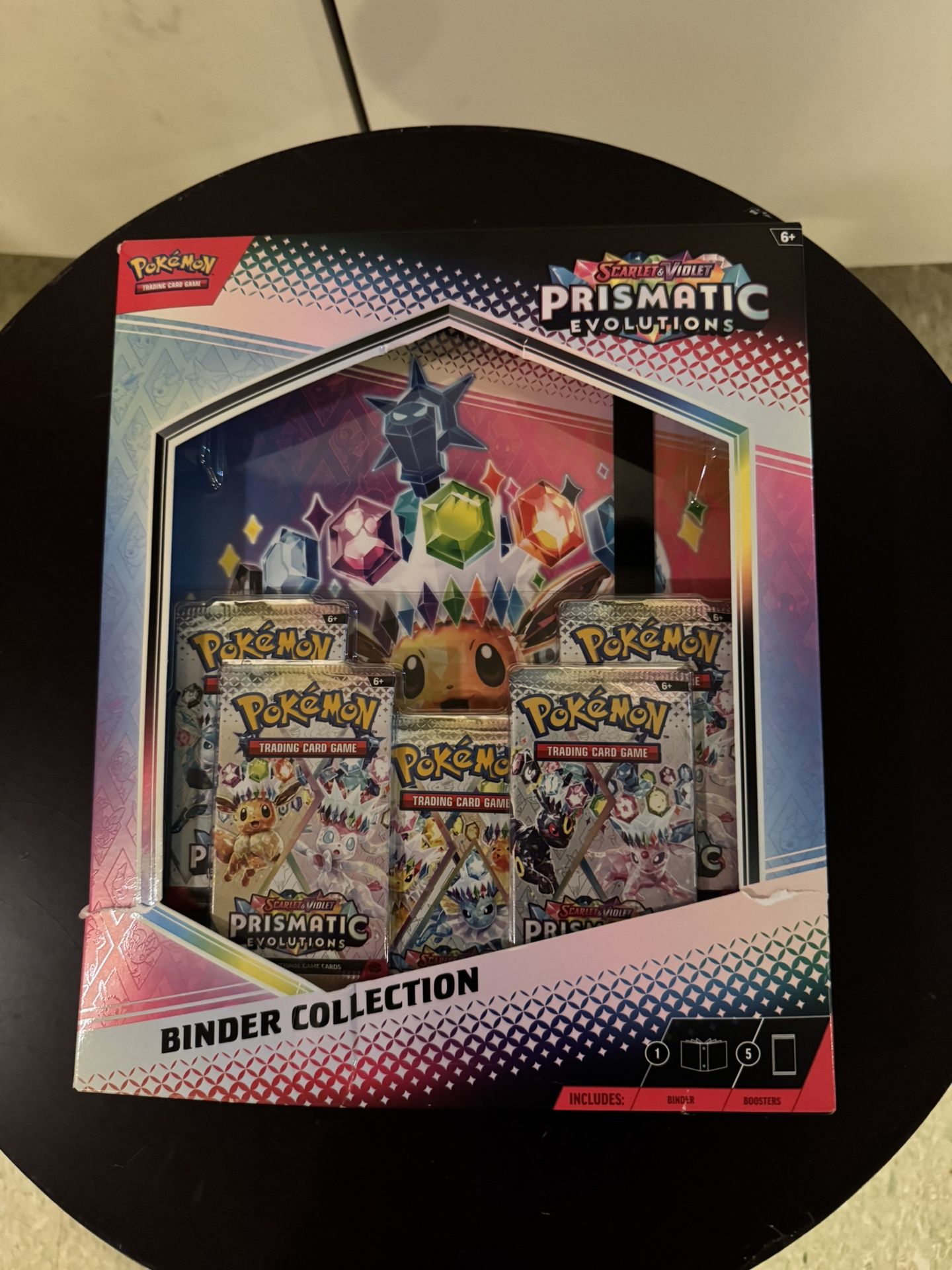 Prismatic evolutions binder. 55$