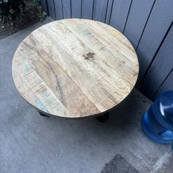 Living Room Table Center