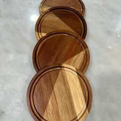 Wood Coaster Set - 4 Pieces - Two-Tone Design - Good Condition
