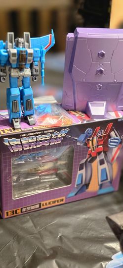 Transformers legends NewAge starscream and thundercracker