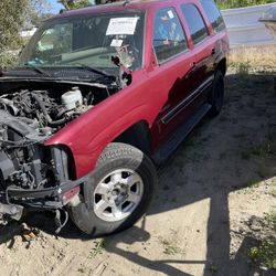 Gmc Yukon Chevy Suburban Silverado Parts