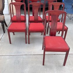 Set Of 8 Chairs 