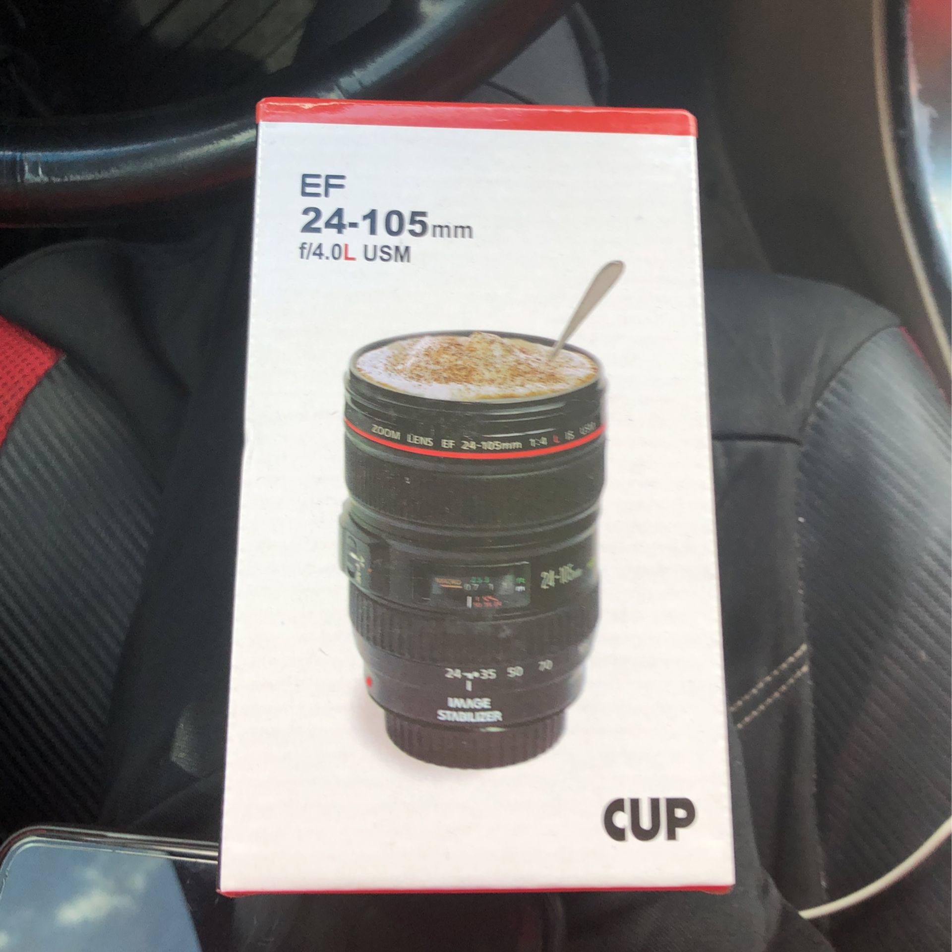 EF 24-105mm Cup