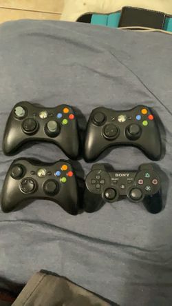 Microsoft Xbox 360 wireless controllers lot of 3+sony PlayStation controllers