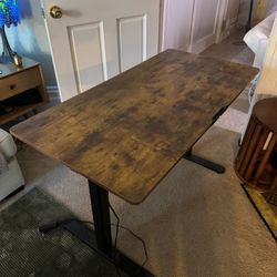 Adjustable Electronic Stand Up Desk