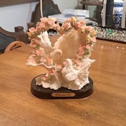 Casinelli Everlasting Loving White Dove Sculpture Sitting Upon A White Heart W/ Pink Roses