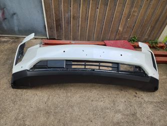 2021-2024 Chevrolet Tahoe Front Bumper Pearl White Used